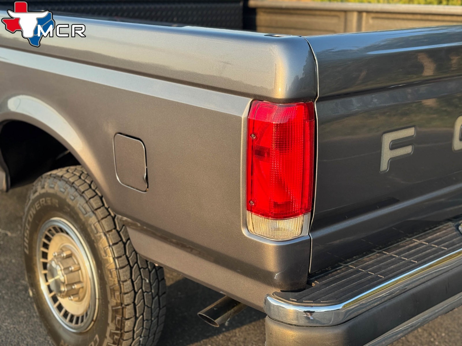 Ford-F-250-1989-Standard-Cab-Pickup-11
