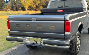 Ford-F-250-1989-Standard-Cab-Pickup-26