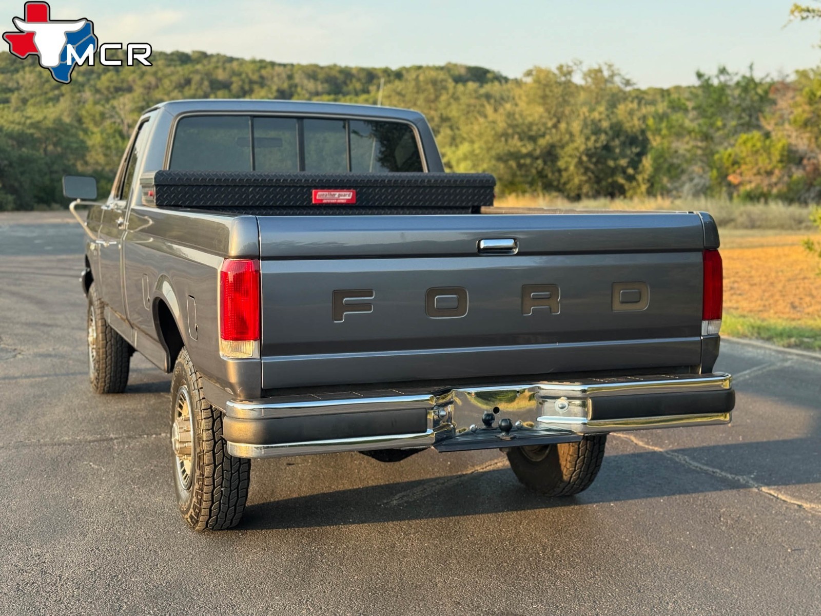 Ford-F-250-1989-Standard-Cab-Pickup-9