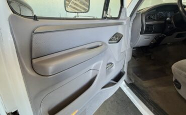 Ford-F-250-1994-Standard-Cab-Pickup-23