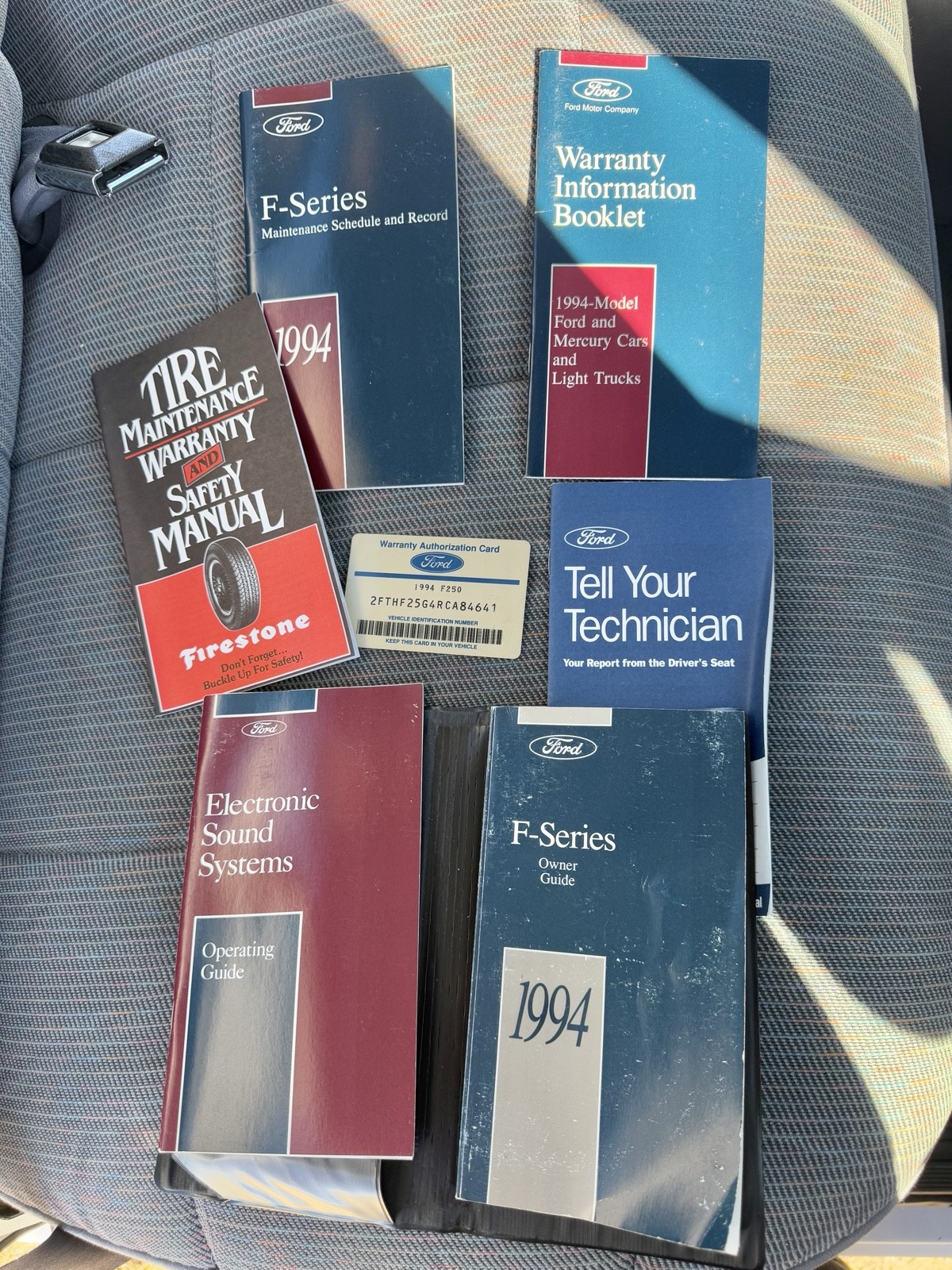 Ford-F-250-1994-Standard-Cab-Pickup-33