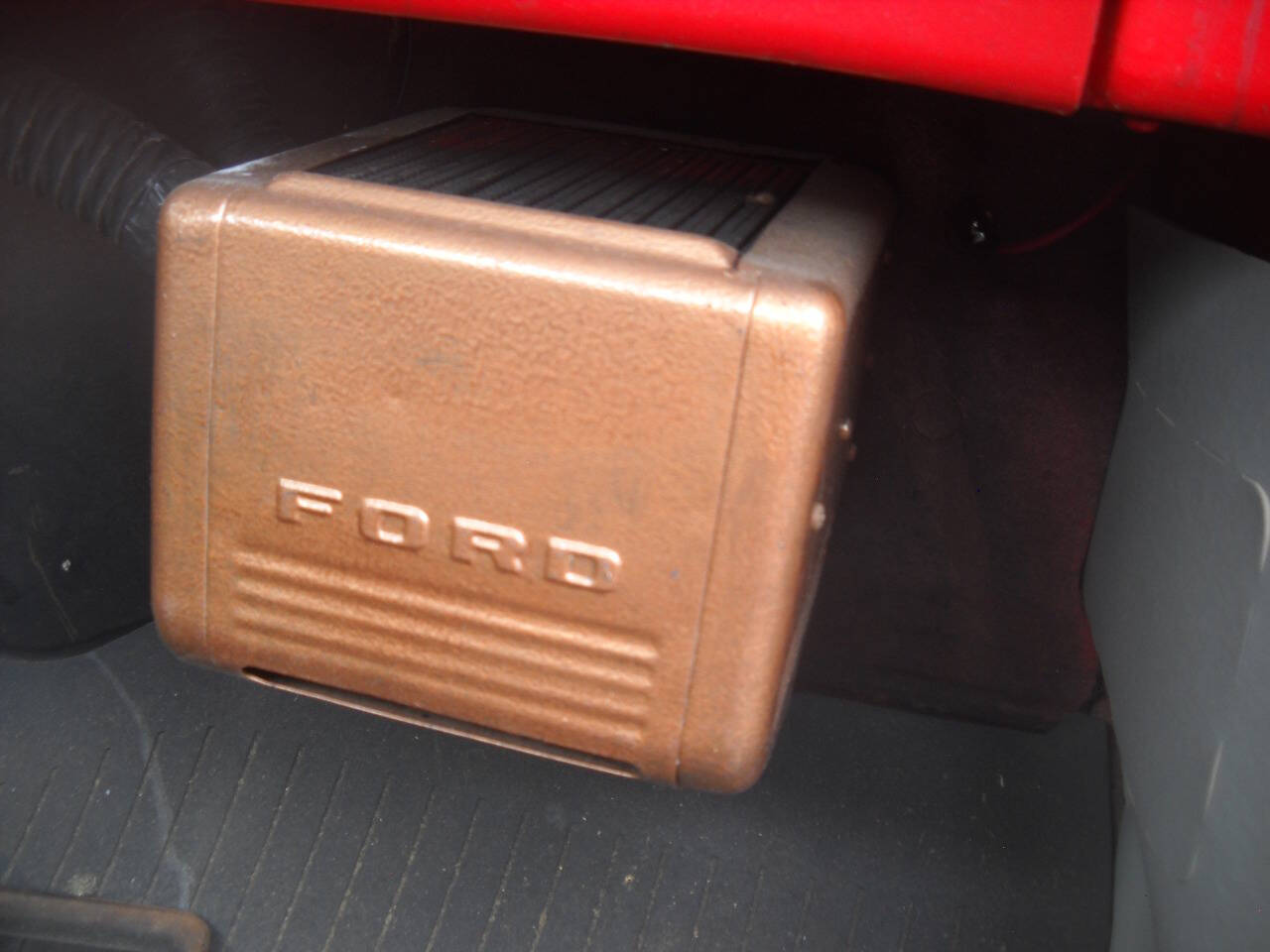 Ford-F-350-1953-Pickup-Truck-20