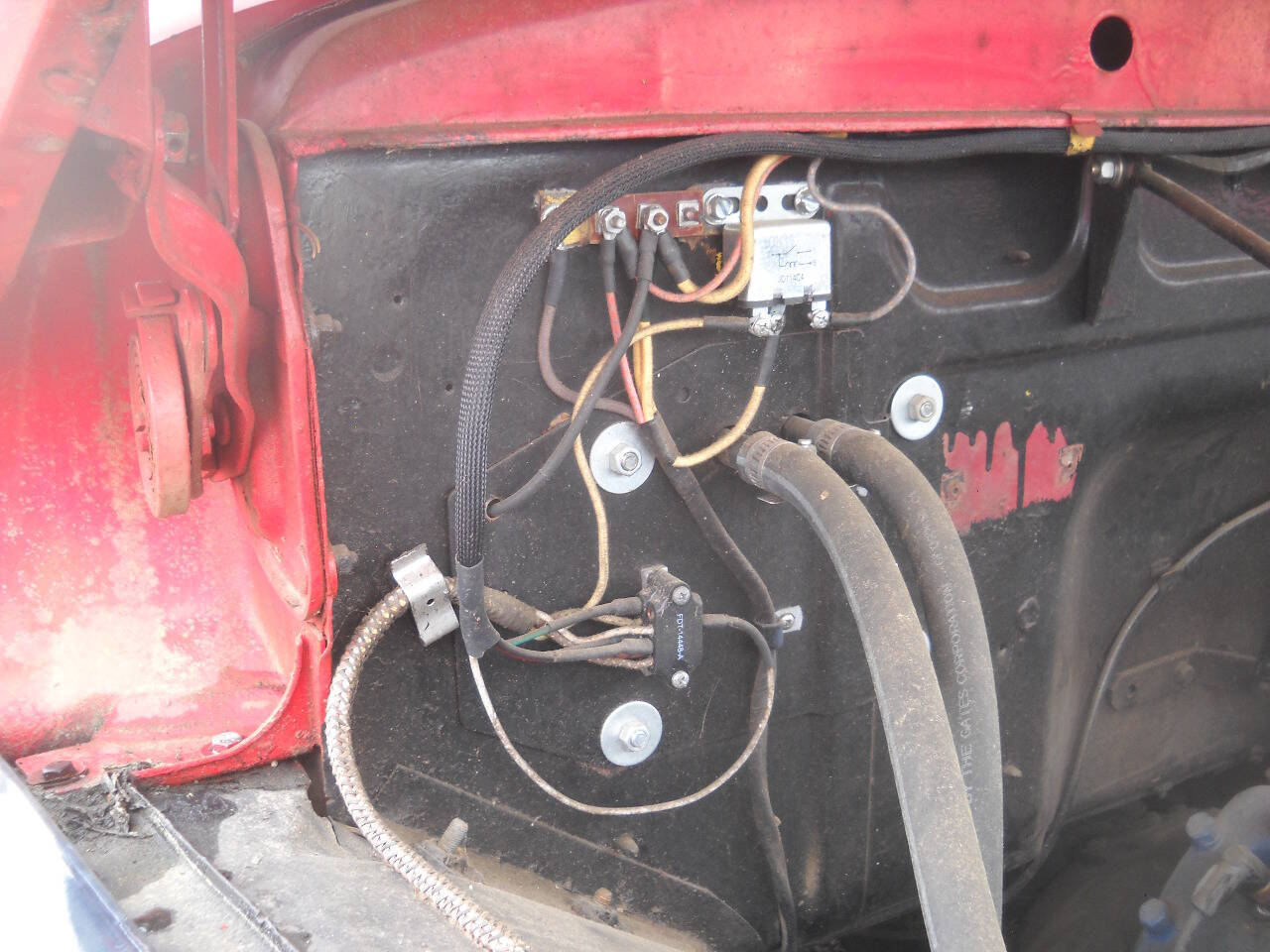 Ford-F-350-1953-Pickup-Truck-26