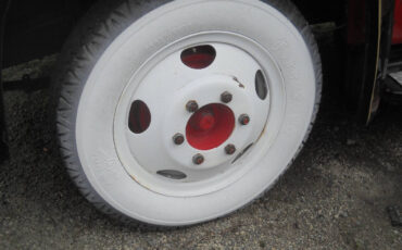 Ford-F-350-1953-Pickup-Truck-34