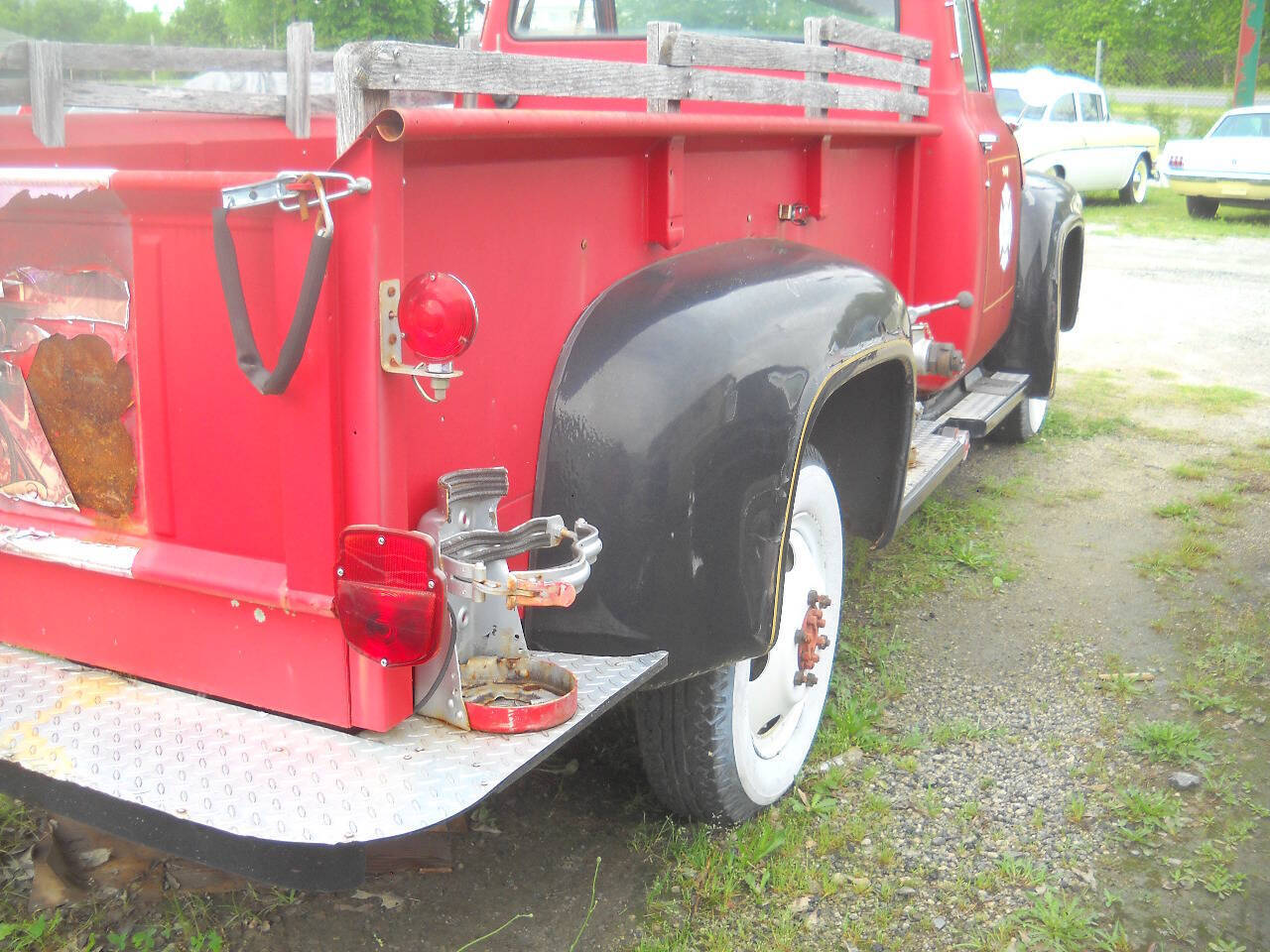 Ford-F-350-1953-Pickup-Truck-4