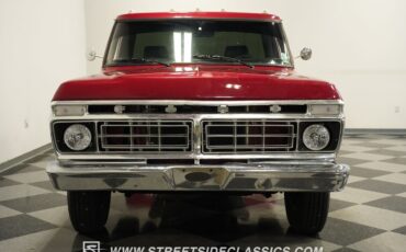 Ford-F-350-1974-Pickup-Truck-17
