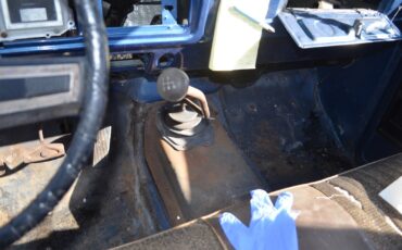 Ford-F-350-1978-Cab-Chassis-38