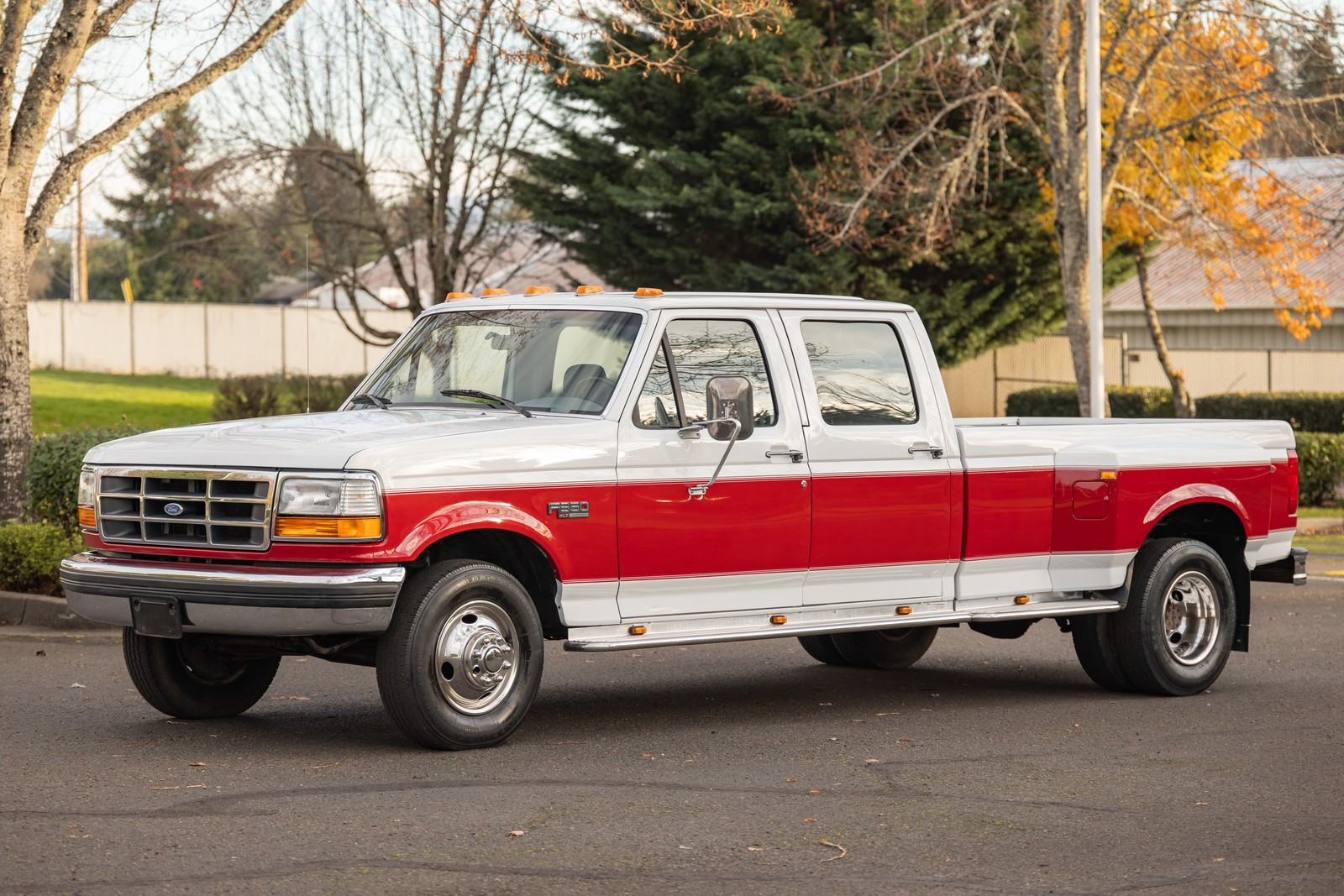 Ford-F-350-1994-Crew-Cab-Pickup-3