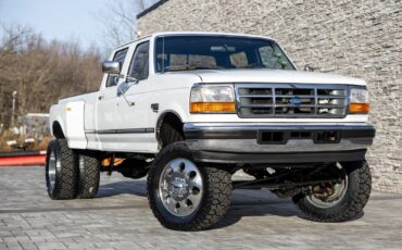 Ford-F-350-1996-Pickup-Truck-1