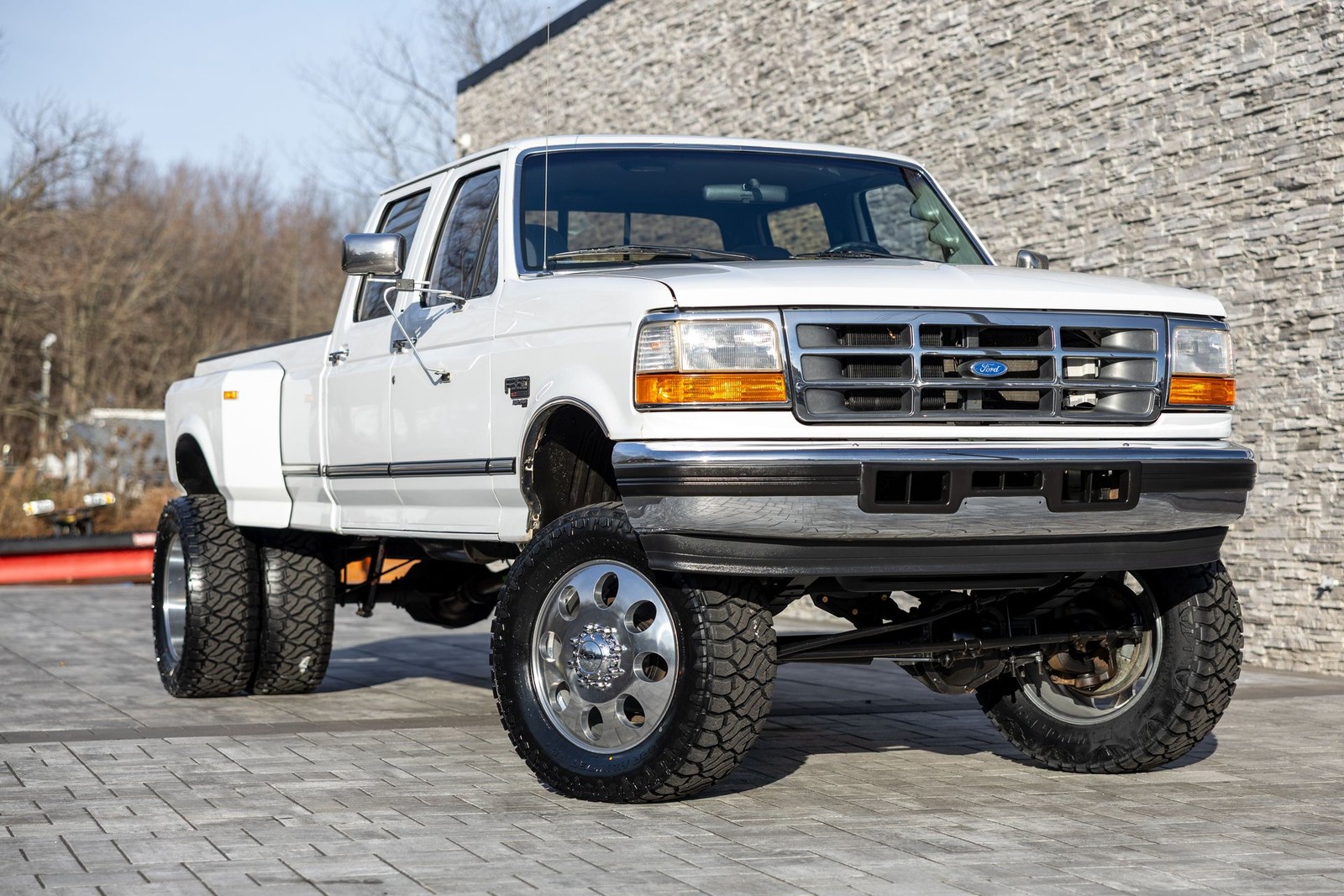 Ford-F-350-1996-Pickup-Truck-1