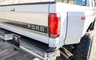 Ford-F-350-1996-Pickup-Truck-24