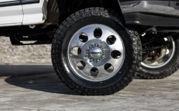 Ford-F-350-1996-Pickup-Truck-3