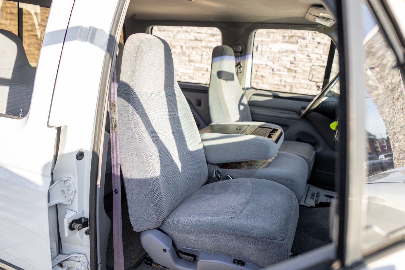 Ford-F-350-1996-Pickup-Truck-38