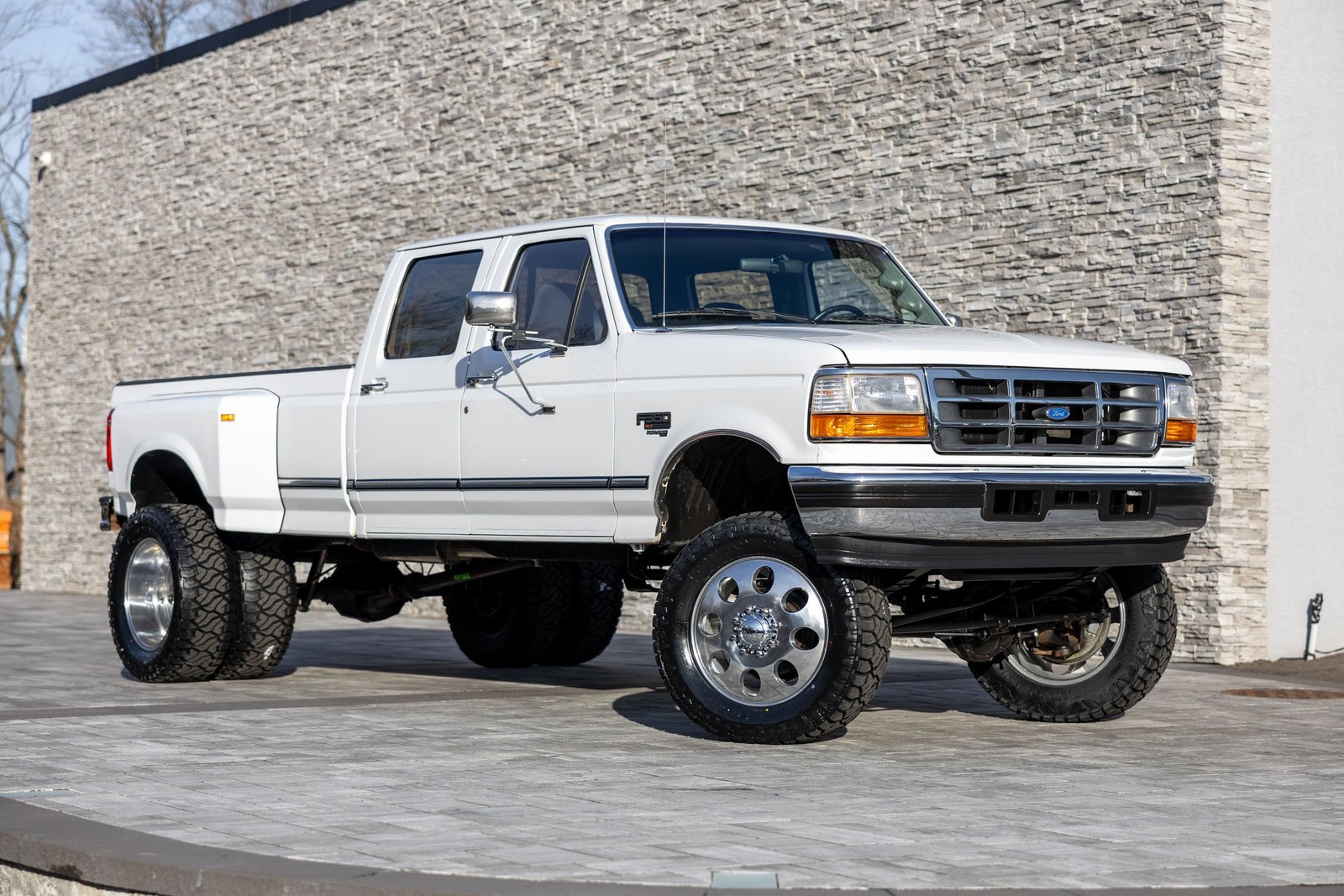 Ford F-350 1996 Pickup (Truck)