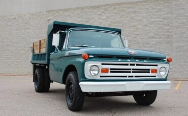 Ford-F-350-super-duty-1962-13