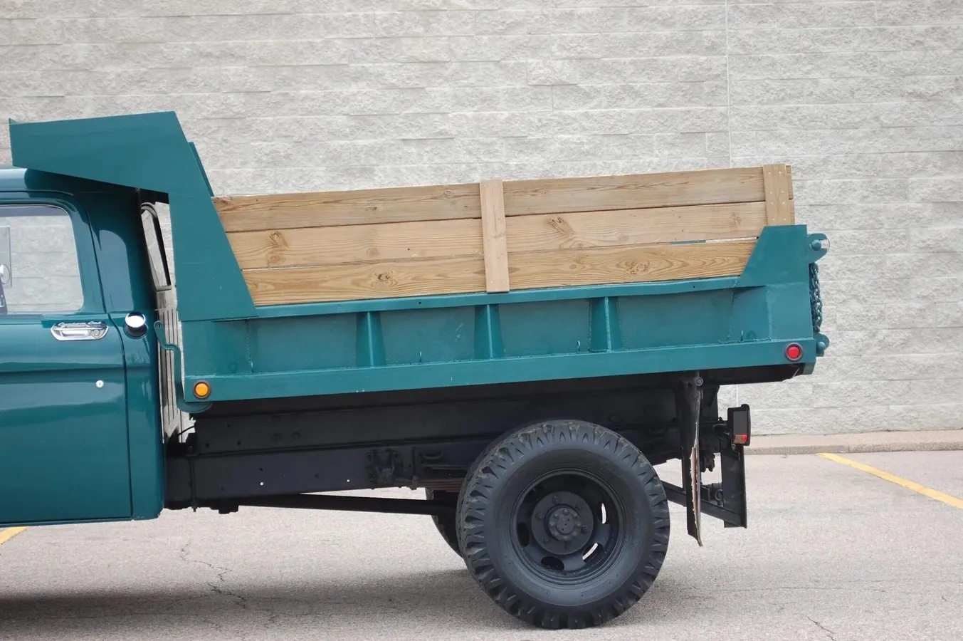 Ford-F-350-super-duty-1962-17