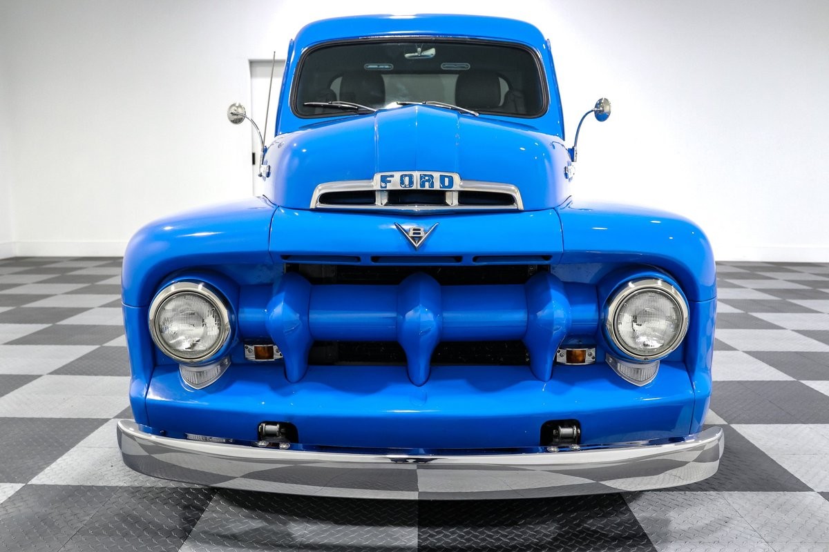 Ford-F1-1951-Pickup-Truck-1