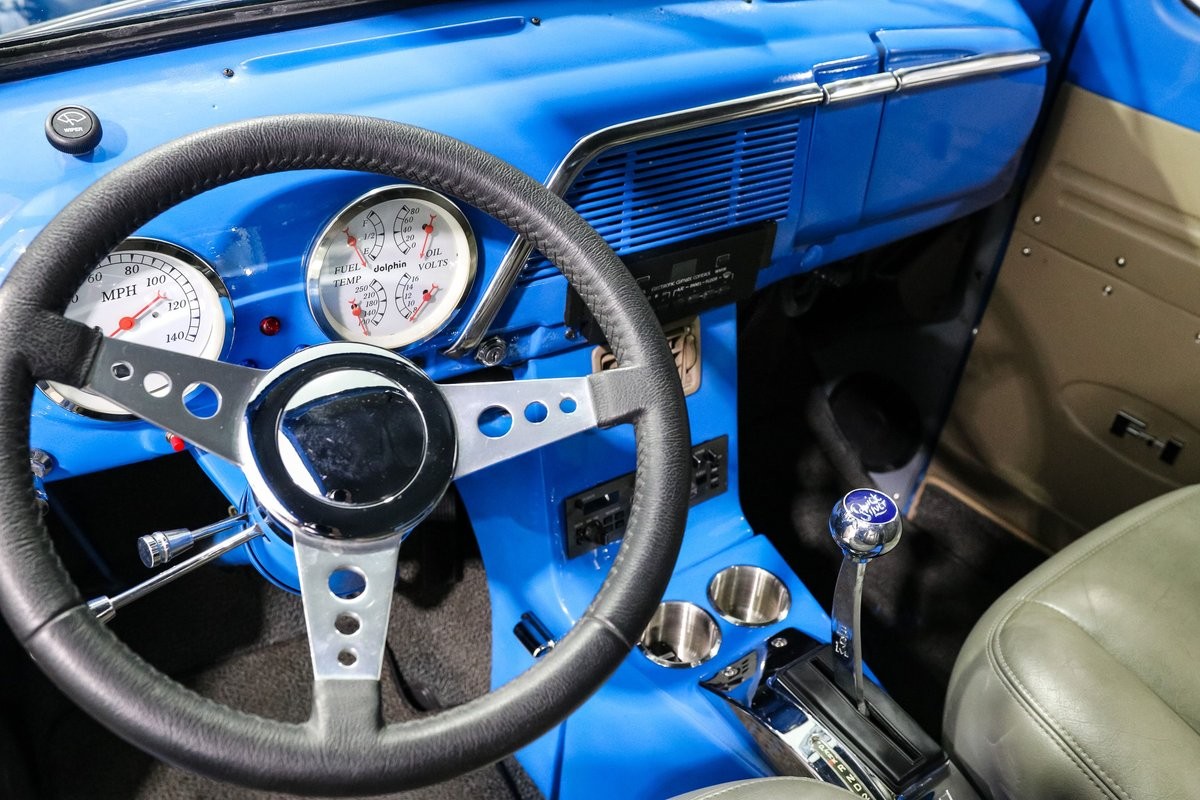 Ford-F1-1951-Pickup-Truck-16