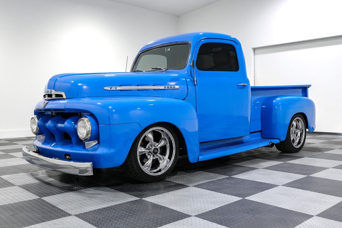 Ford-F1-1951-Pickup-Truck-2