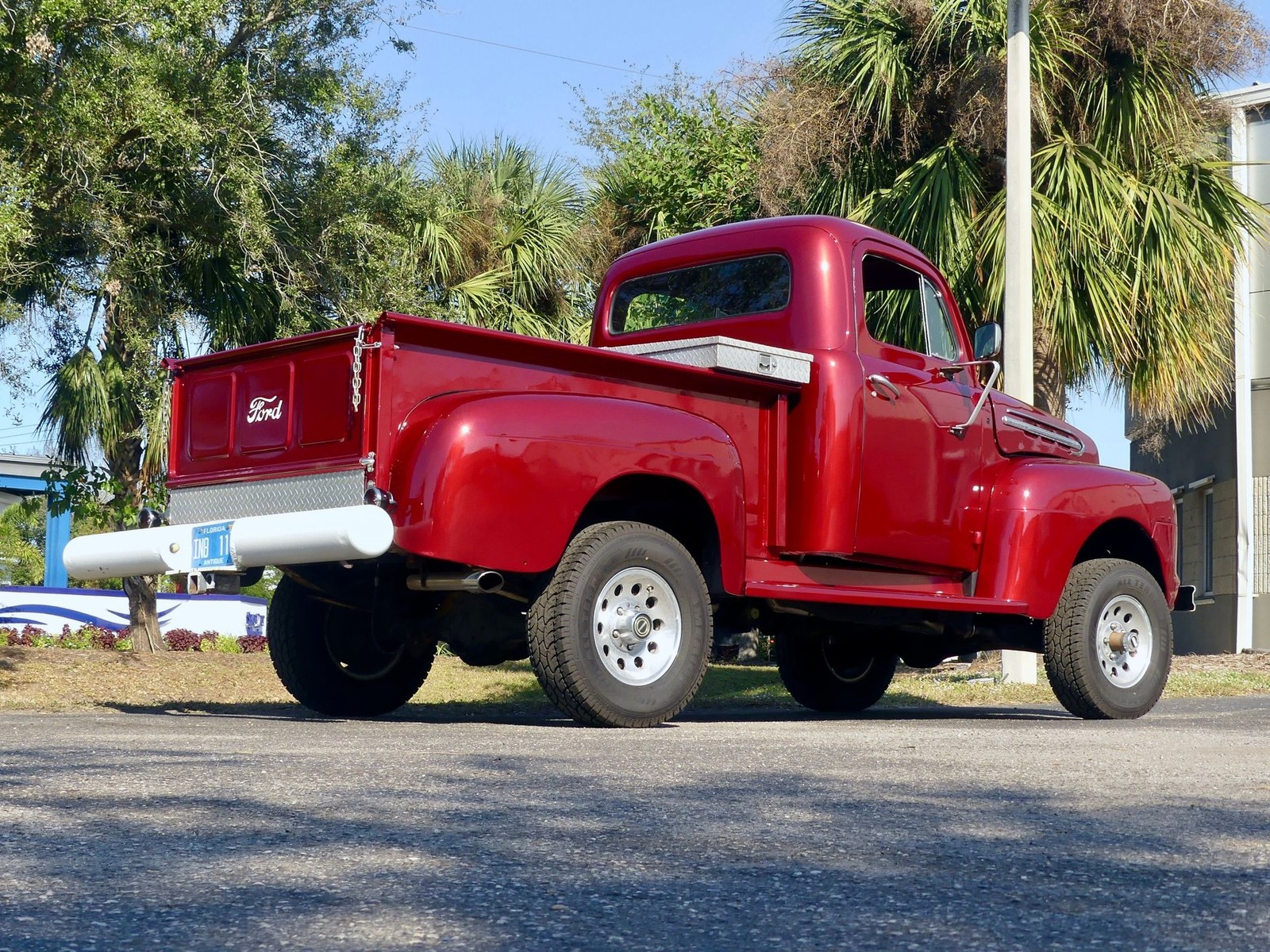 Ford-F1-1951-Pickup-Truck-21