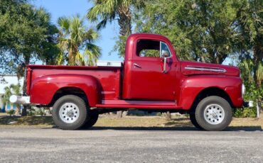 Ford-F1-1951-Pickup-Truck-23