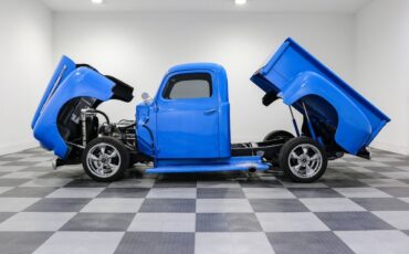 Ford-F1-1951-Pickup-Truck-25