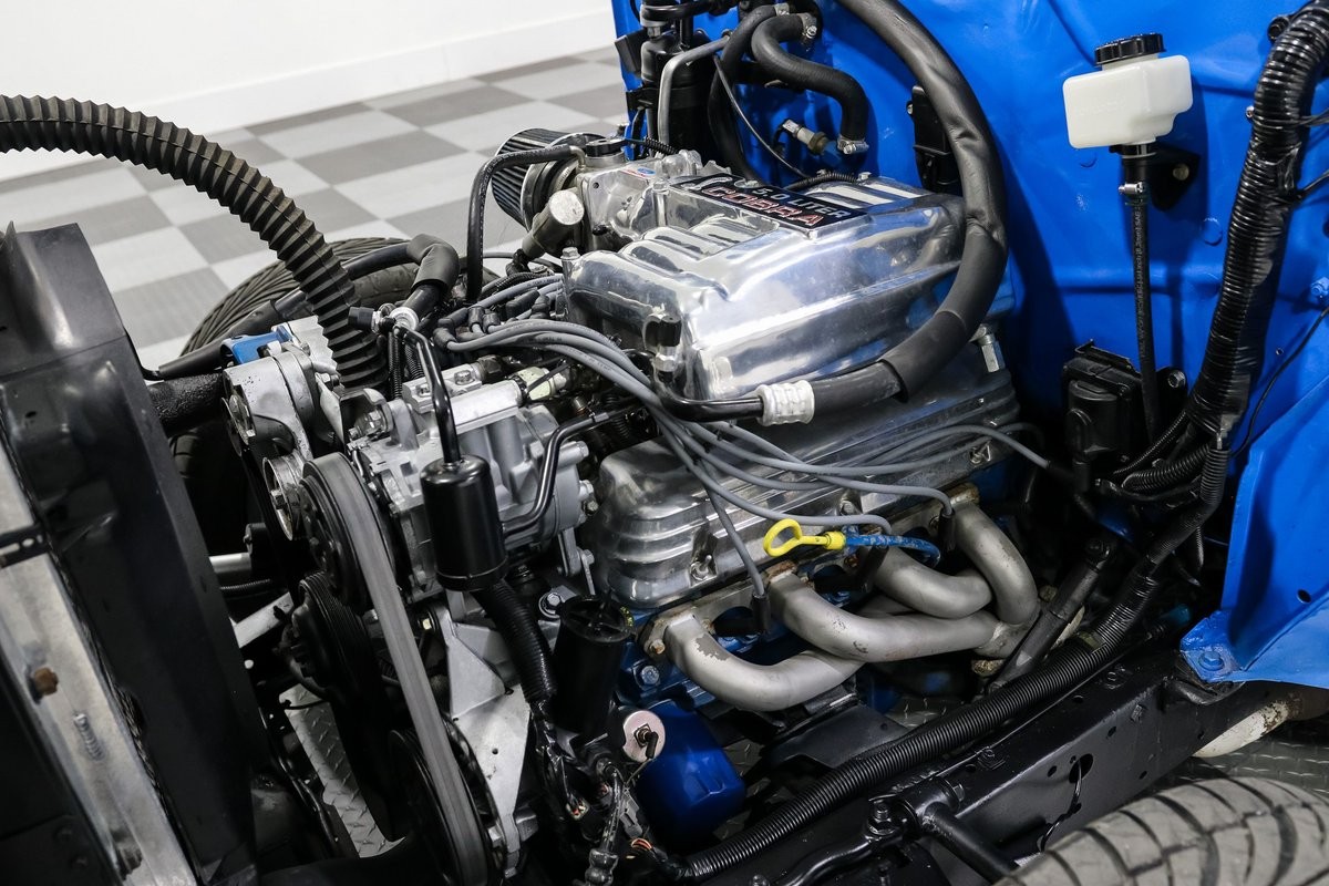 Ford-F1-1951-Pickup-Truck-28