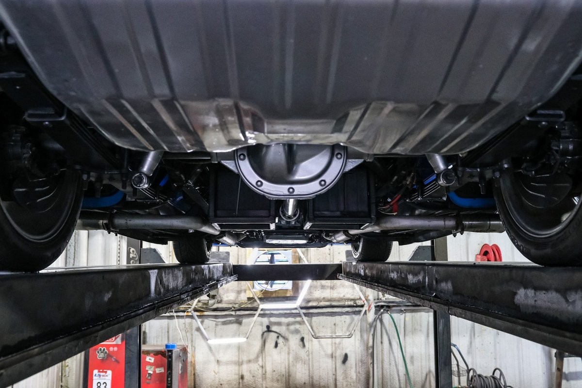 Ford-F1-1951-Pickup-Truck-32