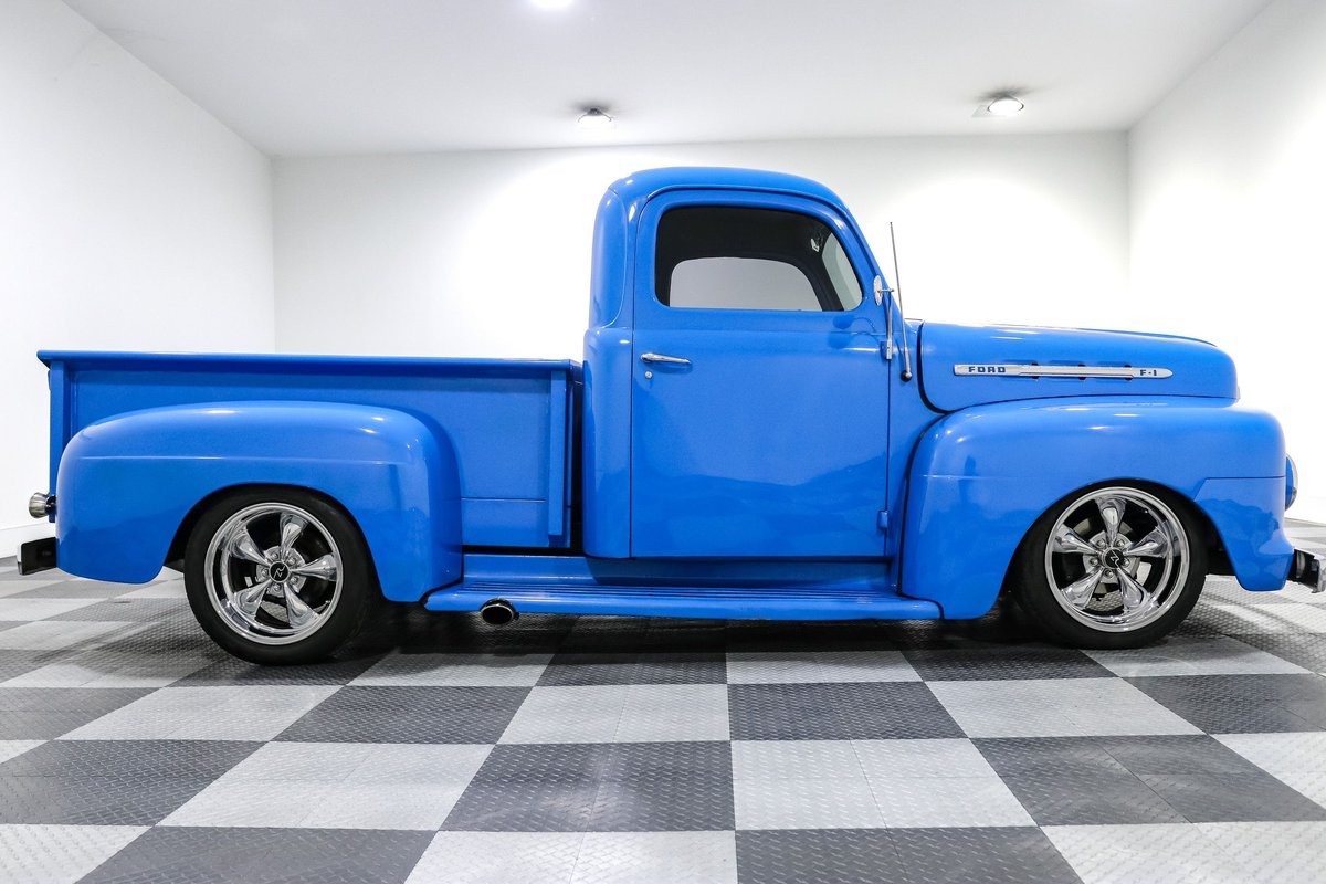 Ford-F1-1951-Pickup-Truck-7