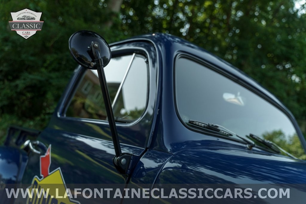 Ford-F1-1952-Pickup-34