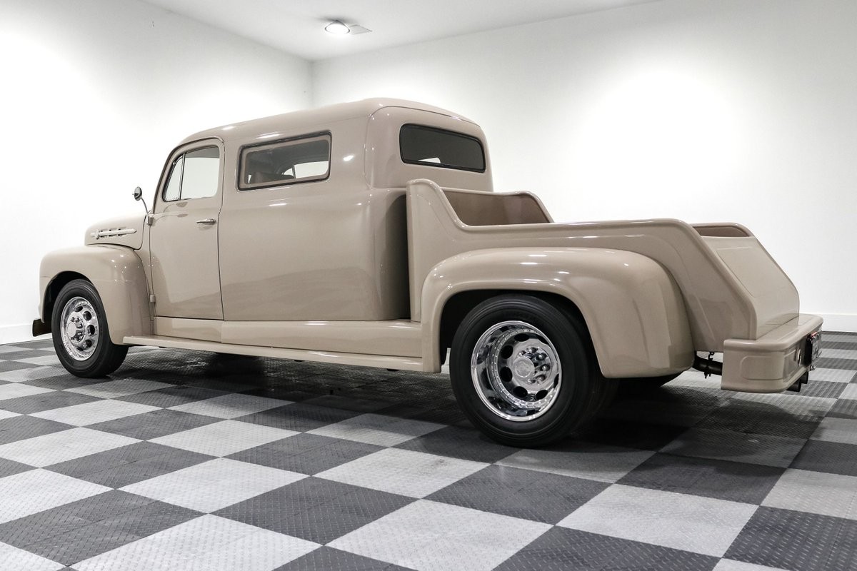 Ford-F1-1952-Pickup-Truck-4
