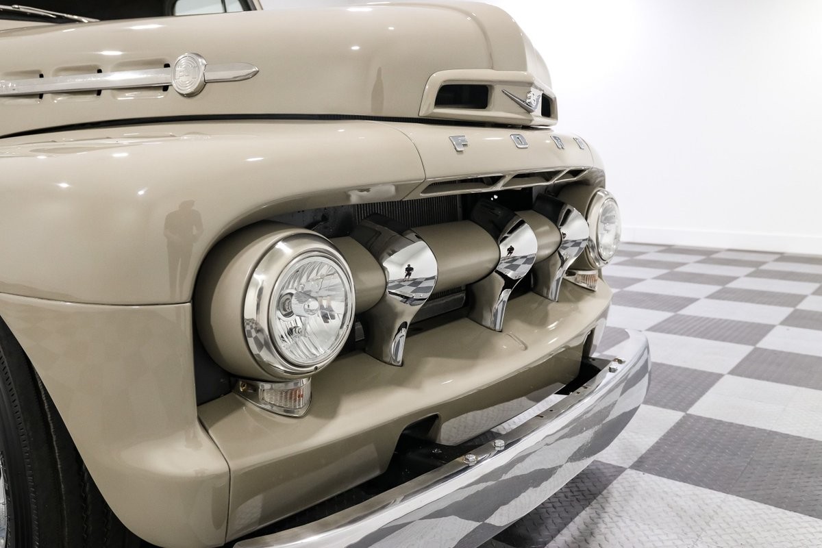 Ford-F1-1952-Pickup-Truck-8