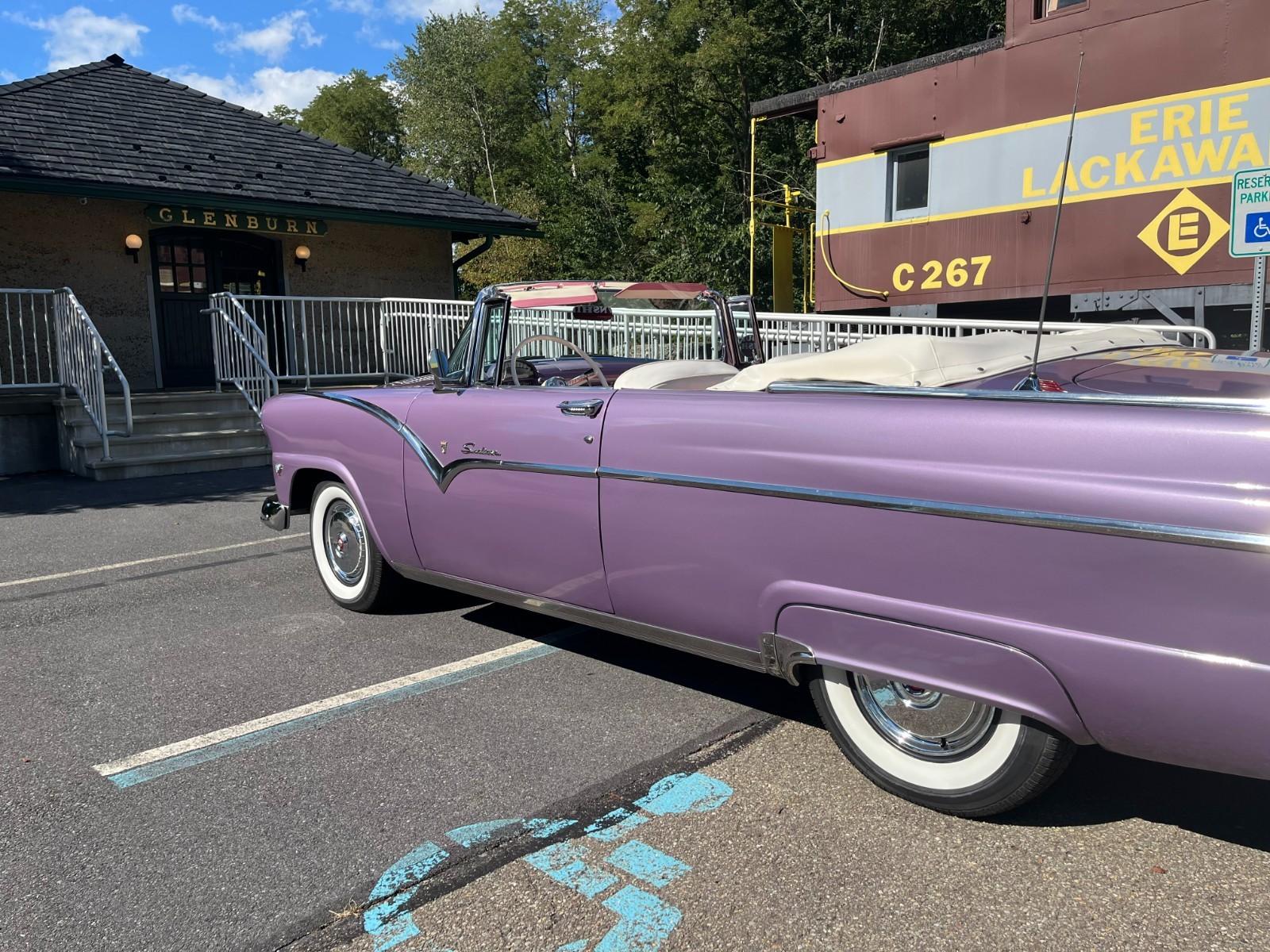 Ford-Fairlane-1955-Convertible-23