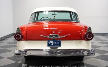 Ford-Fairlane-1956-Red-Gray-19