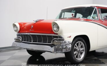 Ford-Fairlane-1956-Red-Gray-25