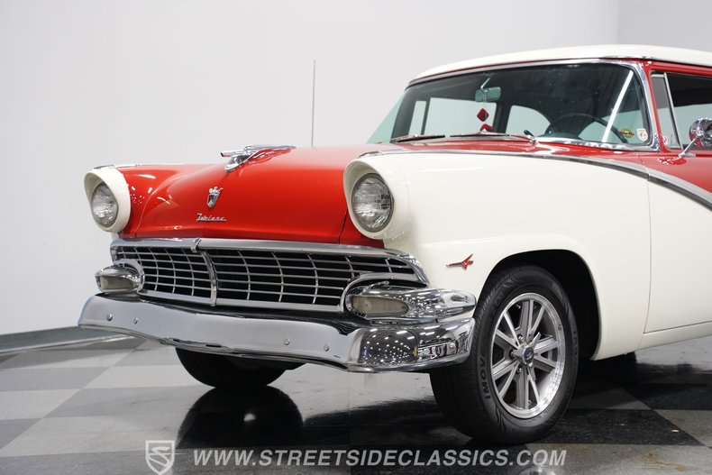 Ford-Fairlane-1956-Red-Gray-25