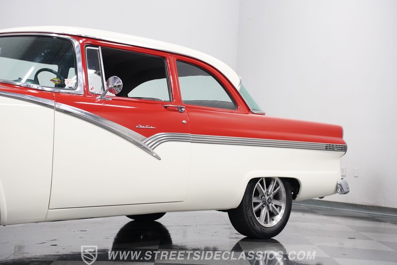 Ford-Fairlane-1956-Red-Gray-26