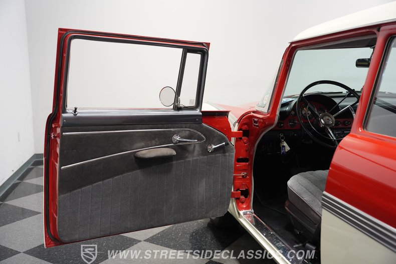 Ford-Fairlane-1956-Red-Gray-37