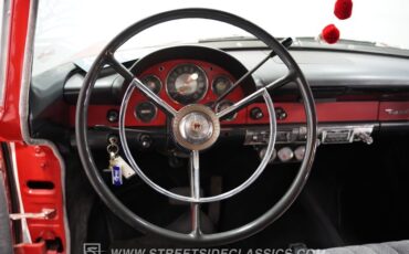 Ford-Fairlane-1956-Red-Gray-40