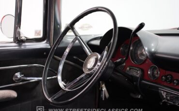Ford-Fairlane-1956-Red-Gray-47
