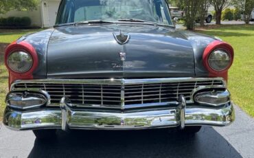 Ford-Fairlane-1956-Sedan-14