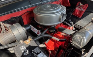 Ford-Fairlane-1956-Sedan-3