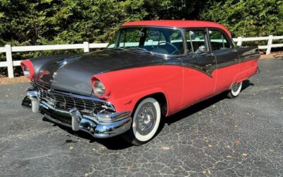 Ford Fairlane 1956 Sedan