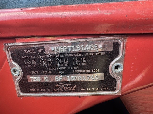 Ford-Fairlane-1956-Sedan-5