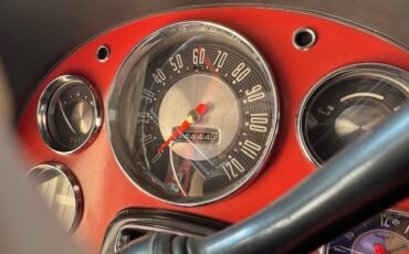 Ford-Fairlane-1956-Sedan-6