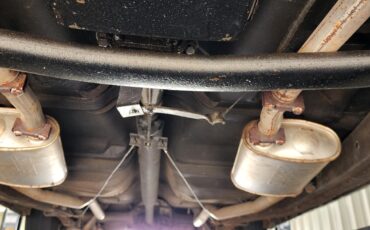 Ford-Fairlane-1957-21