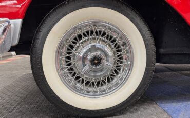 Ford-Fairlane-1957-27