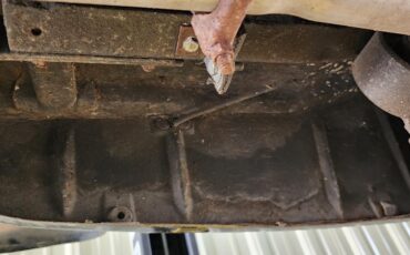 Ford-Fairlane-1957-27