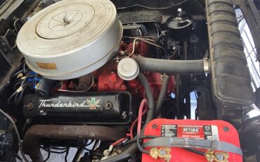 Ford-Fairlane-1957-38