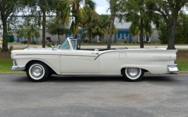 Ford-Fairlane-1957-Colonial-White-White-13